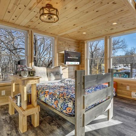 Red Rock Treehouse Unique In Old Colorado City Colorado Springs Exteriér fotografie